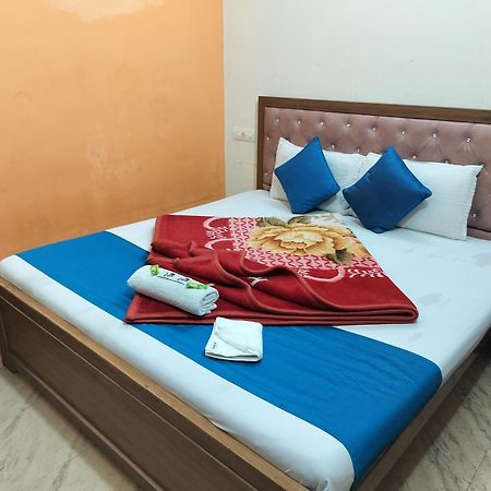 Hotel Holiday Inn Paradise Chandīgarh Exterior foto
