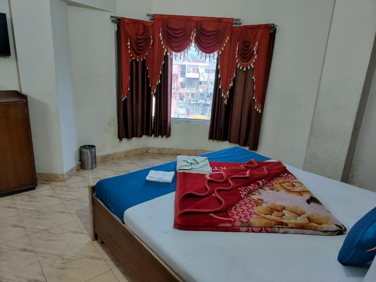 Hotel Holiday Inn Paradise Chandīgarh Exterior foto